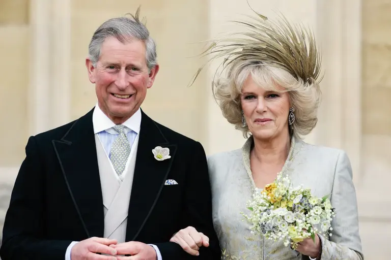 Na vytoužené manželství s tou pravou si Charles musel počkat dlouhá desetiletí.