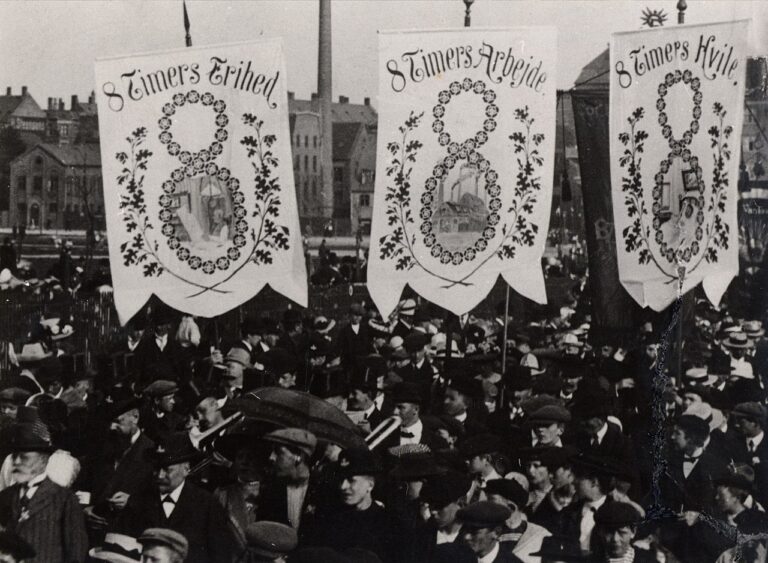 Kampaň za osmihodinovou pracovní dobu v Dánsku v roce 1912. FOTO: Neznámý autorUnknown author/Creative Commons/Public domain