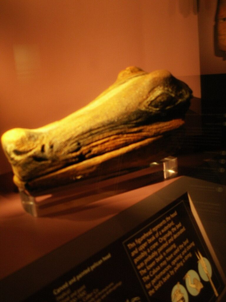 Mezi archeologickými objevy se nachází například kaluská rytina na hlavě aligátora. FOTO: Moni3/Creative Commons/Public Domain