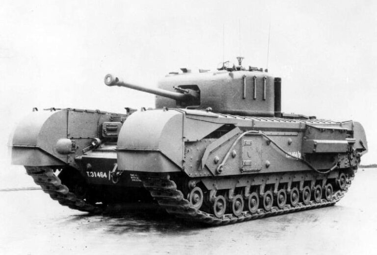 Britský tank Churchill se osvědčí. FOTO: Neznámý autor/Creative Commons/Public Domain