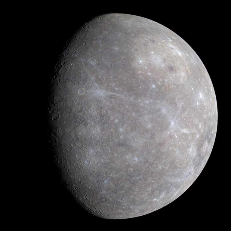 Malý, a Slunci nejbližší. Merkur. Foto: NASA