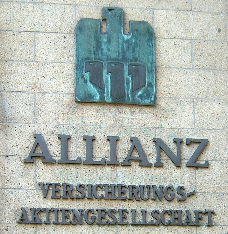 Pojištovna Allianz pojistí zařízení a zaměstnance osvětimského koncentráku. FOTO: Staro1/Creative Commons/Public domain