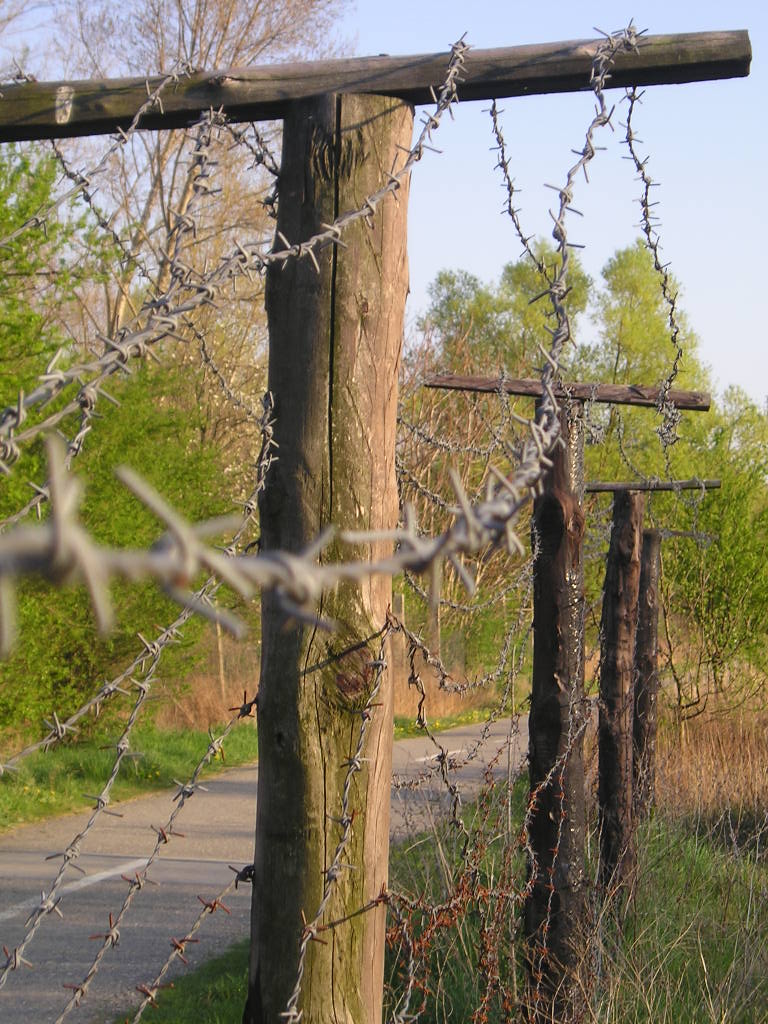 Takhle vypadala železná opona v bratislavské části Děvínská Nová ves. FOTO: Vladimír Tóth/Creative Commons/CC BY-SA 2.5