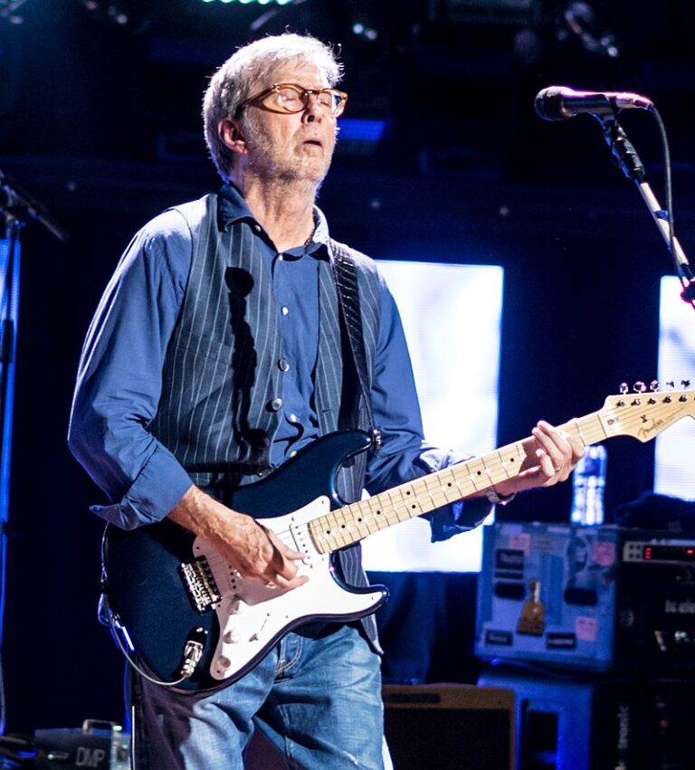 Eric Clapton, obecně považovaný za jednoho z nejvýznamnějších a nejvlivnějších kytaristů všech dob. Foto: Raph_PH / CC BY 2.0
