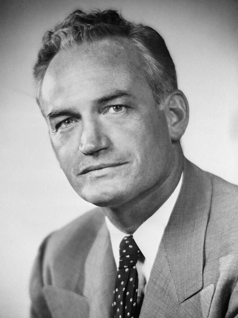 Barry Goldwater nemá šanci ani zareagovat. Je tak jedinou obětí atomovky. (U.S. Congress, volné dílo, commons.wikimedia)