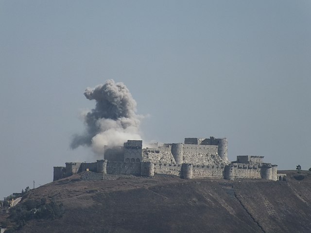 Hrad utrpěl poškození během občanské války v Sýrii (na fotografii v srpnu 2013).(Foto: Syria963 / commons.wikimedia.org / CC BY-SA 3.0)