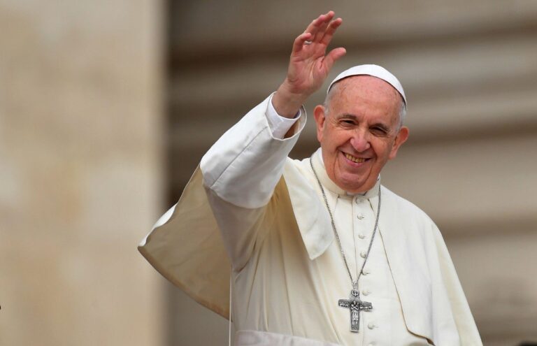 Aktuální papež František - ten s největší pravděpodobností ženou není!