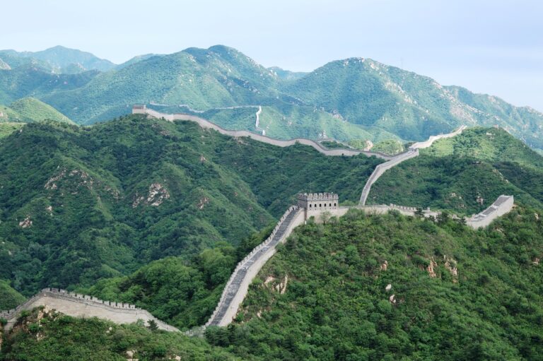Pokud chcete vidět čínskou zeď, zůstaňte raději na Zemi. Foto: panayota / Pixabay.