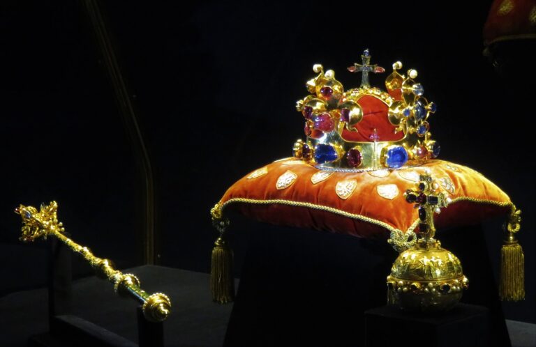 Dominantou českých korunovačních klenotů je koruna, kterou nechal zhotovit Karel IV. FOTO: K. Pacovsky/Creative Commons/CC BY-SA 4.0