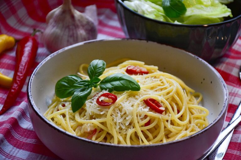 Vypadají jako provázky, proto jim Italové dali jméno spaghetti. Foto: RitaE / Pixabay.