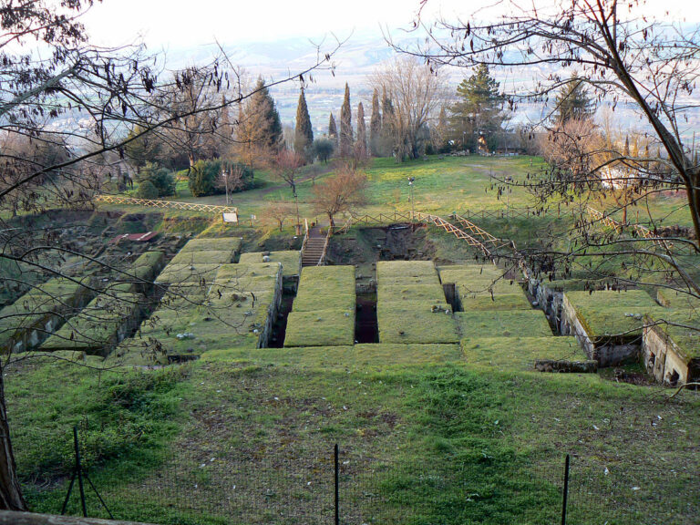 Nekropole v Orvieto. FOTO: Paperoastro / Creative Commons / CC BY-SA 3.0