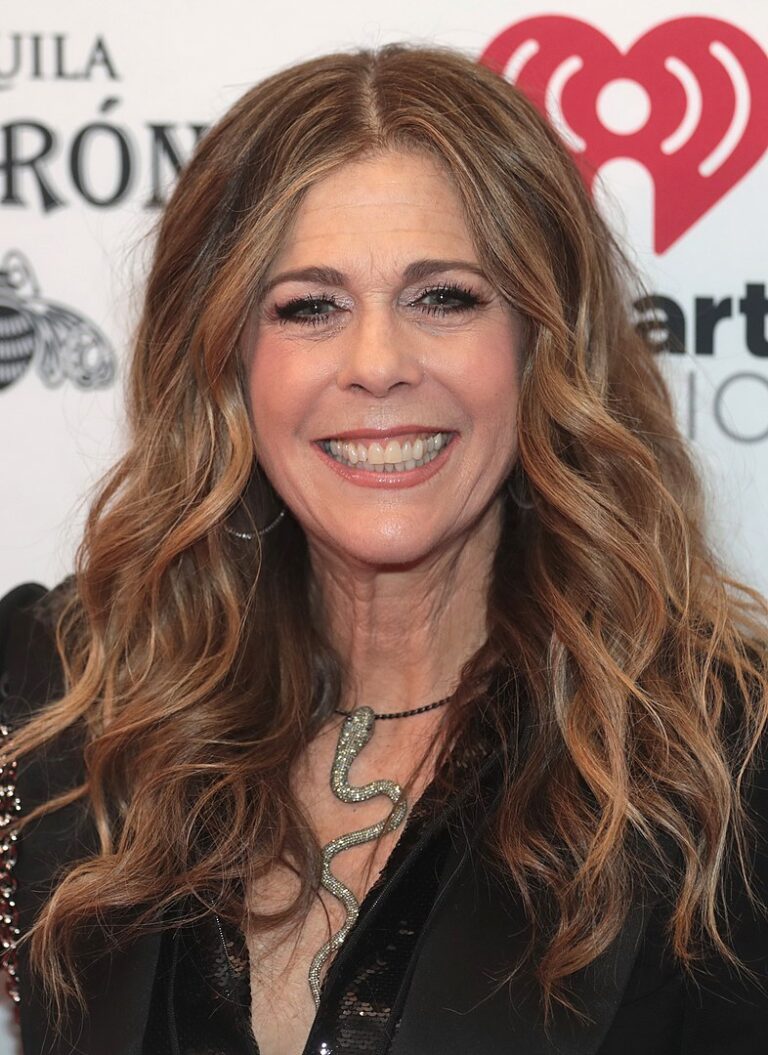 Jeho manželka Rita Wilson si s ním zahrála například ve filmu Samotář v Seattlu, byť ne jeho partnerku. (Gage Skidmore, CC BY-SA 3.0, commons.wikimedia)