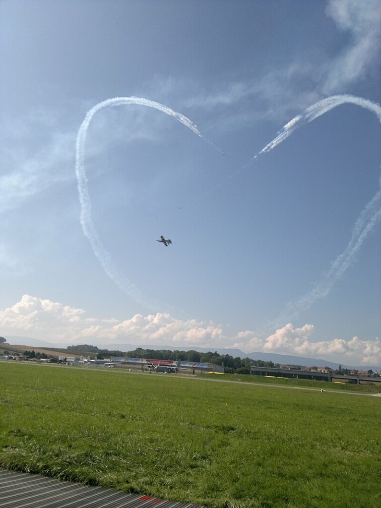 Takto to vypadá, když se to povede... Foto: Hornet Driver / CC BY-SA 4.0