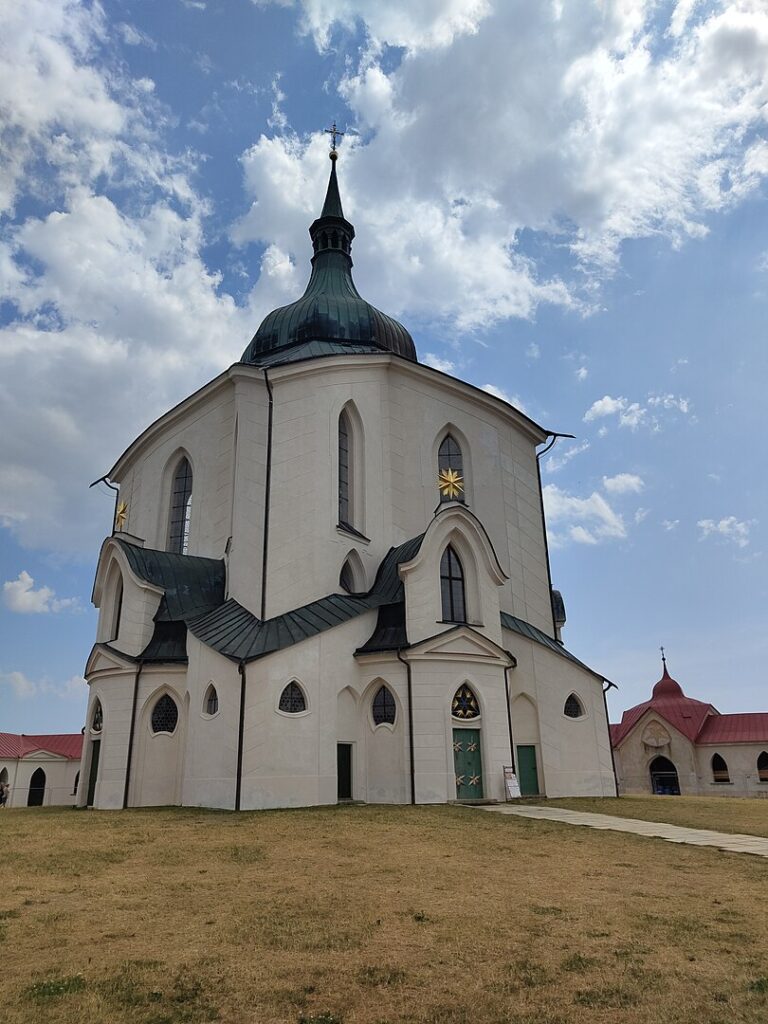 Poutní kostel svatého Jana Nepomuckého ve Žďáru nad Sázavou