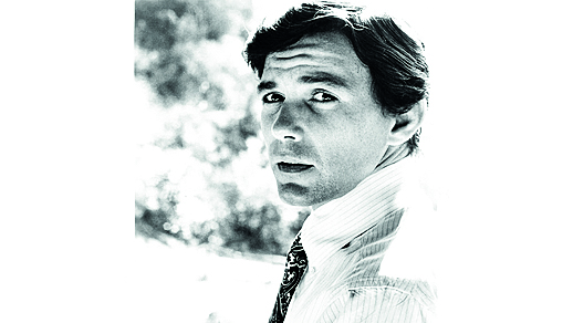 Mezi oběťmi jsou Jay Sebring, kadeřník a Sharonin bývalý partner, Wojciech Frykovsky, polský kamarád Sharonina manžela, který se snažil prorazit u filmu, a Abigail Folgerová, přítelkyně Frykovského a dědička kávového impéria, která se věnovala hlavně sociální práci.