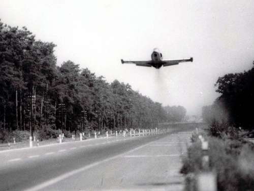 D1: Nejen hlavní tepna Česka, ale také skryté letiště pro stíhačky