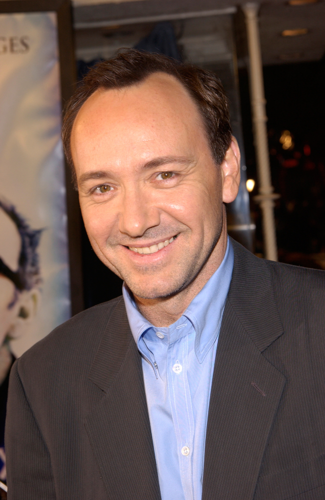 Američan Kevin Spacey (*1959) je známý svými skvělými hereckými výkony, za které si vysloužil dvě zlaté sošky Oscara.