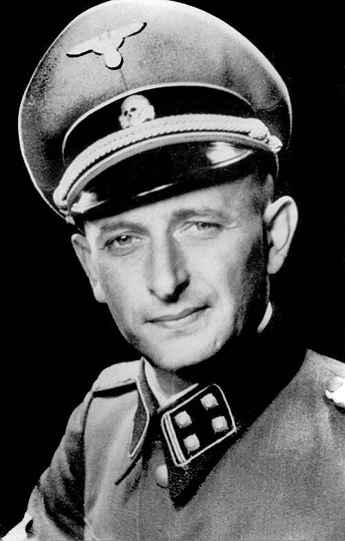 Adolf Eichmann zmizí právě díky Hudalovi. Foto: Neznámý autor/Creative Commons/Public Domain