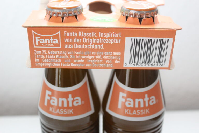 Fanta vzniká v nacistickém Německu. Jméno dostane podle slova Fantastisch.