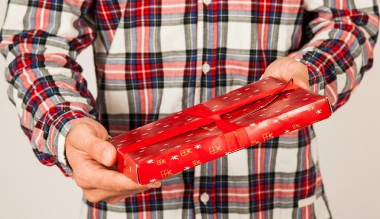 Po rozbalení se nebude líbit- Klidně může skončit v odpadcích. Foto: Freepik