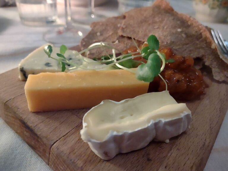 Také tučnější sýry do postního jídelníčku nepatří. Foto: Pete z Liverpoolu, Velká Británie/Creative Commons/CC BY-SA 2.0