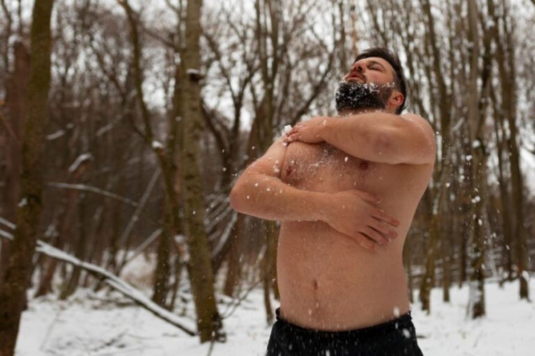 Moderního člověka ovlivňují i neadertálské geny, například pokud jde o složení kůže, vlasů, nebo imunitu. Foto: Freepik