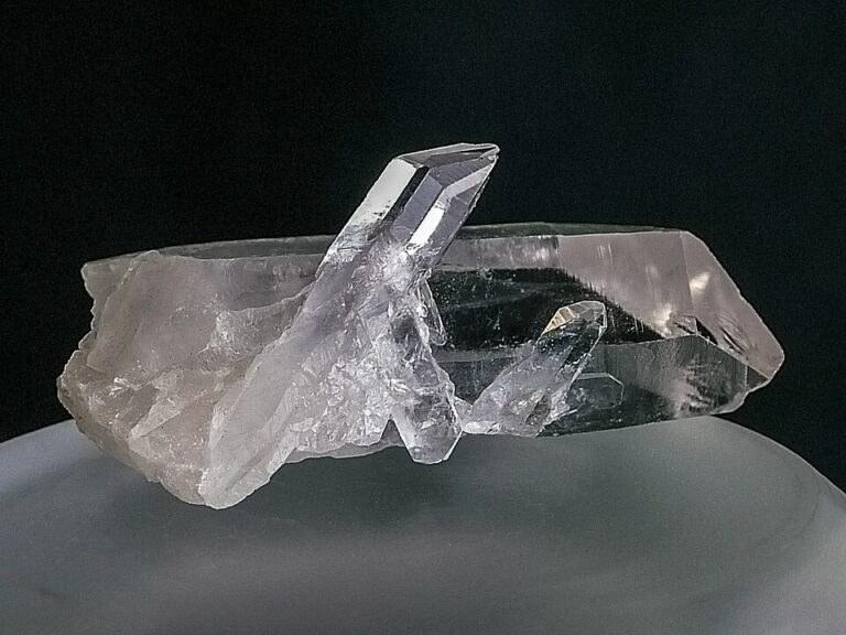 Divíte se, že půvab čirého křišťálu fascinovala lidi po staletí?