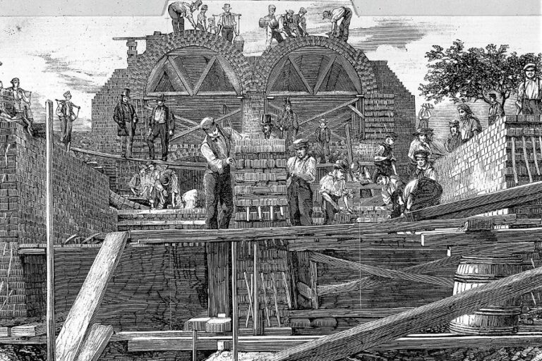Výstavba kanalizace v roce 1859 poblíž Old Fordu v Bow ve východním Londýně. Foto: https://wellcomeimages.org/indexplus/obf_images/b3/f2/28efb723e92f77bcdc1bbc883801.jpg/Creative Commons/CC BY-SA 4.0
