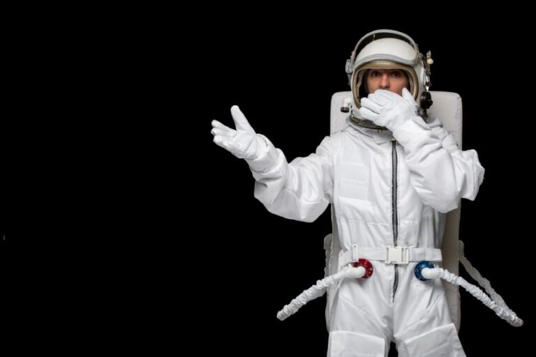 Pro lidské tělo je pobyt ve stavu beztíže docela těžkou zkouškou. Foto: Freepik