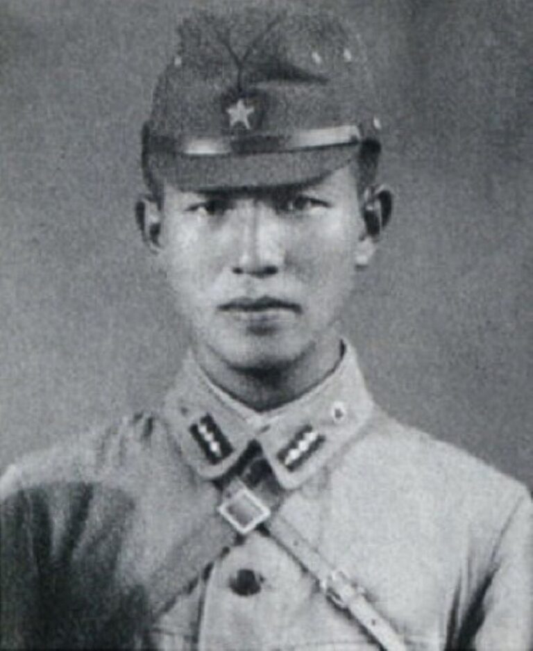 Hiroo Onoda vedl boj za svoji vlast ještě hodně dlouho po válce. Foto: Neznámý autor/Creative Commons/Public Domain