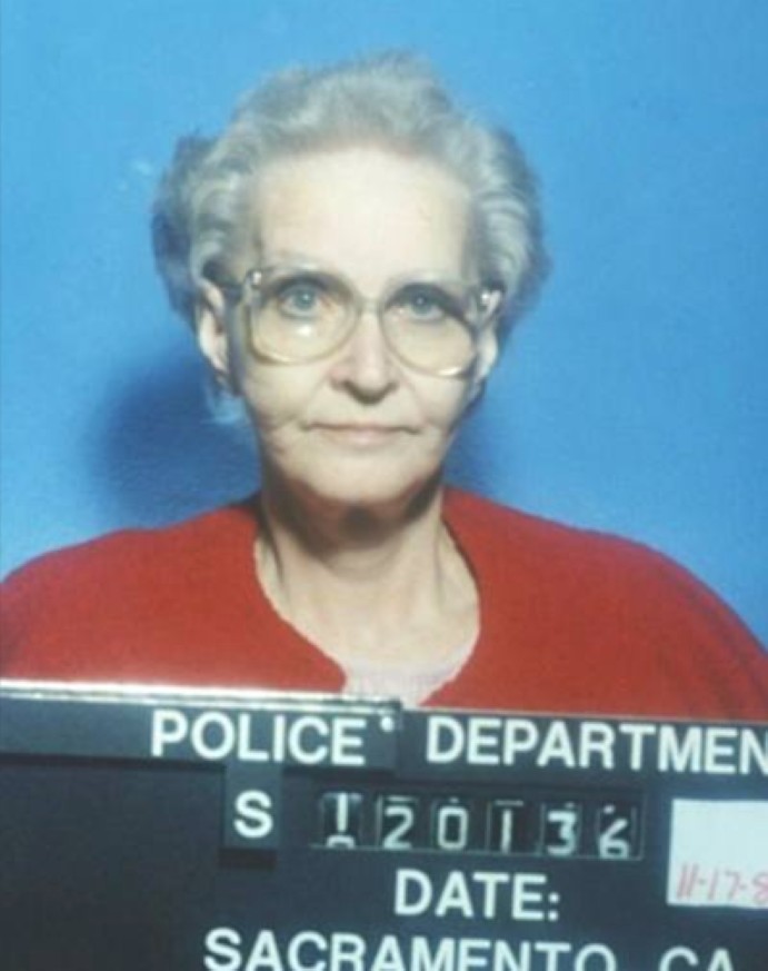 Dorothy všichni milují. Však je to hodná babička...