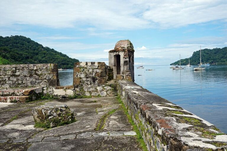 Ruiny přístavu Porto Bello v Panamě. Foto: Mariordo (Mario Roberto Durán Ortiz)/Creative Commons/CC BY-SA 4.0