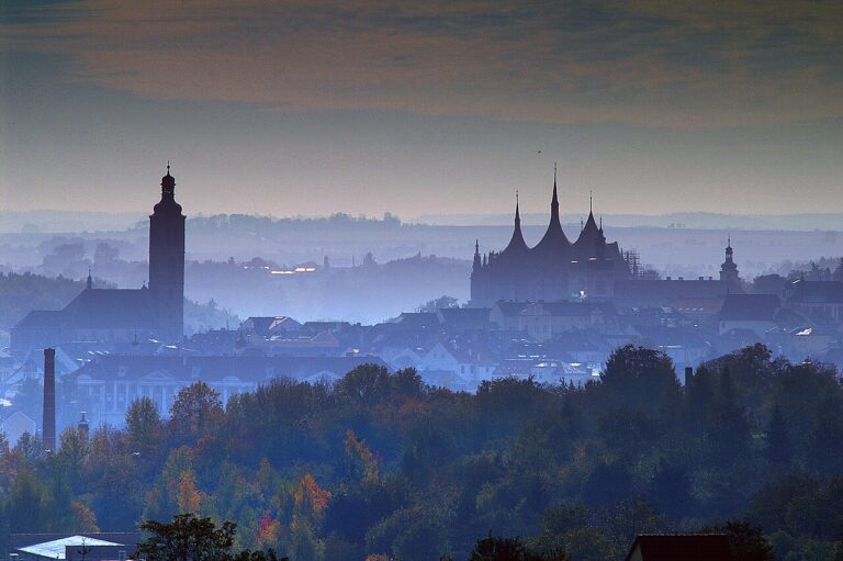 Kutná Hora je dnes zapsána na seznamu světového kulturního dědictví UNESCO. A není divu, je fakt krásná