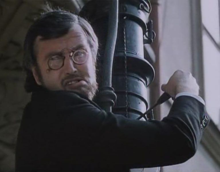 Ve filmu Jára Cimrman ležící spící Křižíka hrál Jiří Wimmer.