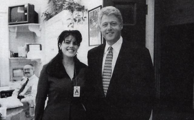 Nejznámější aféra Billa Clintona je s Monikou Lewinskou.