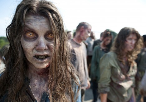 Ve skutečném světě by zombie nevstávali z mrtvých, to ale neznamená, že ulice nemohou zaplnit tisíce nakažených, kteří by byli nezvladatelně agresivní.