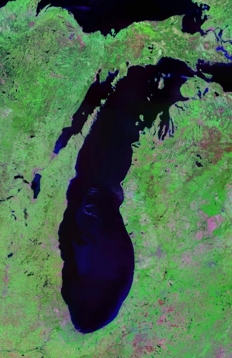 Lake_Michigan_Landsat_Satellite_Photo